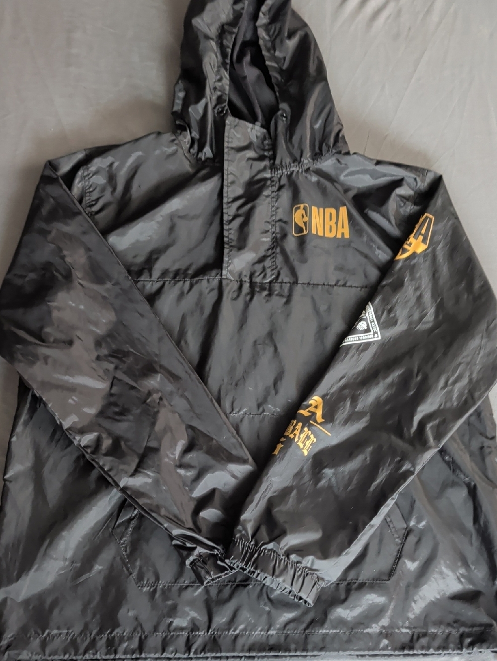 NBA Black Hooded Windbreaker with Gold Logos Mens Small